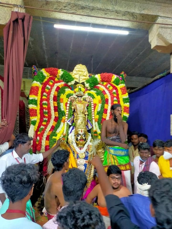 11 பெருமாள்கள் தரிசனம் 11 பெருமாள்கள் தரிசனம்