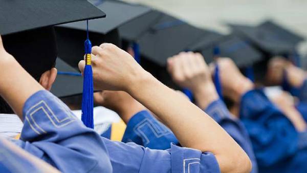  கொரோனாவால் மாறும் கல்விச்சூழல் 