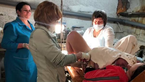  சுரங்கத்தில் பிரசவம் 