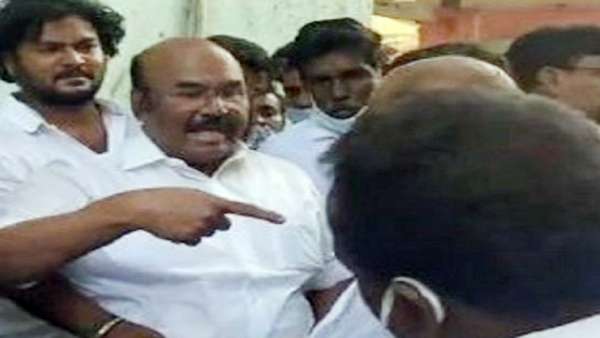 ஆர்ப்பாட்டங்கள் ஆர்ப்பாட்டங்கள்