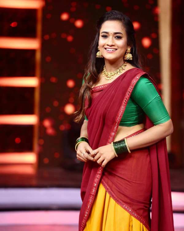 ரசிகர்களை கவர்ந்த சீரியல்கள்