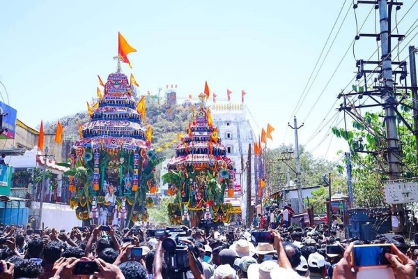 பல்லாக்கு சேவை 