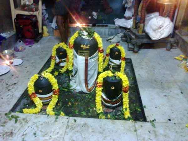 உண்ணாமல் உறங்காமல் விரதம் உண்ணாமல் உறங்காமல் விரதம்