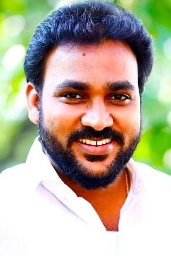 அமைச்சரின் மனைவி அமைச்சரின் மனைவி