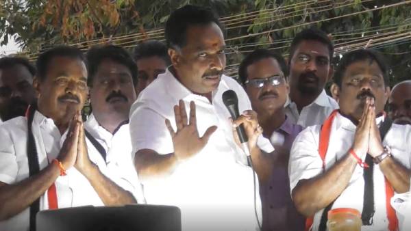 ஓட்டுக்கு பணம் 