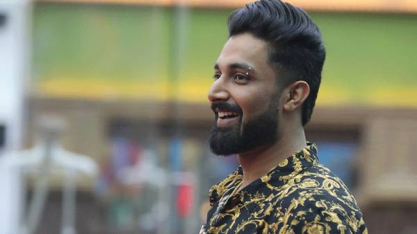 நிரூப்பின் திடீர் செயல்