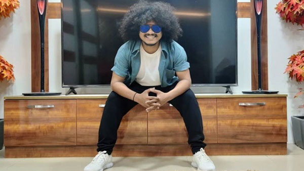 ரசிகர்களை கவர்ந்த தனித்திறமை ரசிகர்களை கவர்ந்த தனித்திறமை