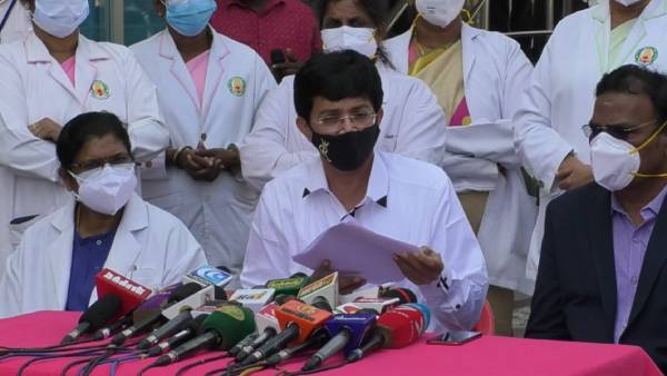 தடுப்பூசி கட்டாயம் 