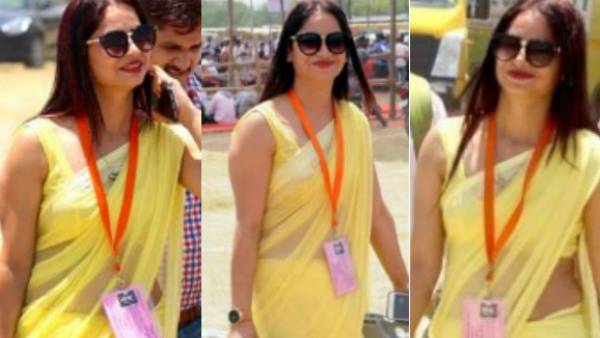  மஞ்சள் நிற சேலை