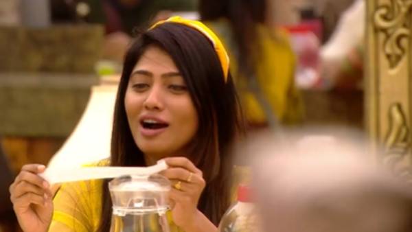 ஜூலியின் புது கருத்து 