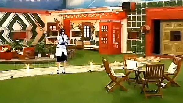 என்னம்..மா யோசிக்கிறாங்க