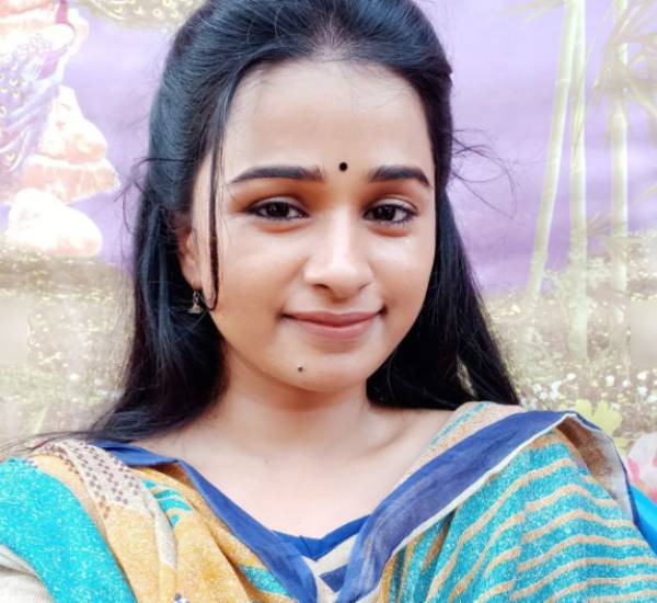 வெள்ளித்திரையில் மீண்டும் அறிமுகம்