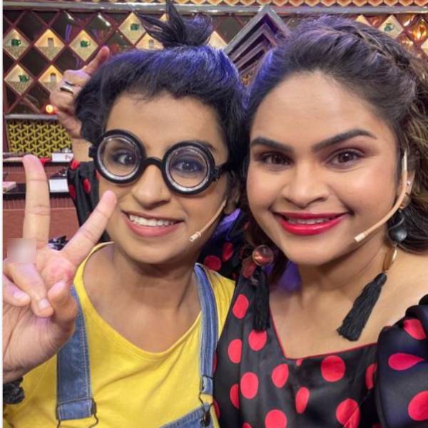 கொஞ்சும் ரசிகர்கள் கொஞ்சும் ரசிகர்கள்