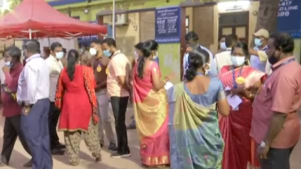  நகர்ப்புற உள்ளாட்சித் தேர்தல்