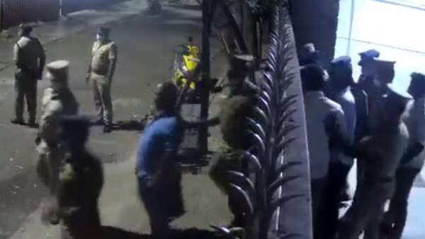 வீடியோ வீடியோ