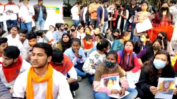 வார்டன் 