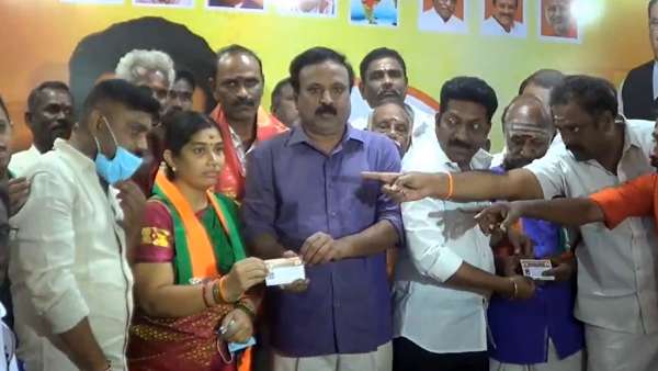  வரலாற்று சிறப்பு மிக்க முடிவு