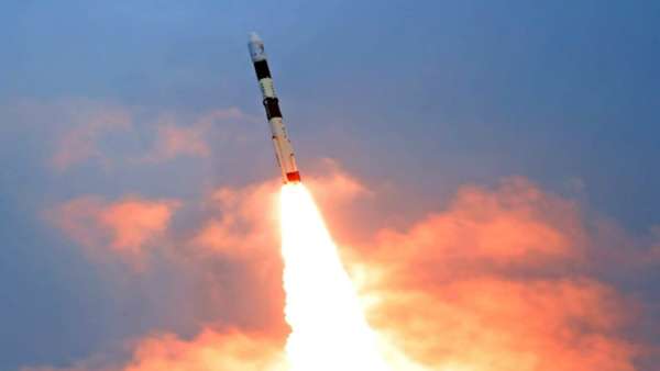 மாணவர்கள் வடிவமைத்த INSPIREsat-1 