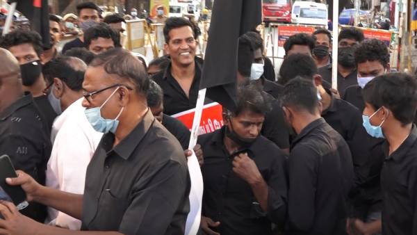 ஆளுநர் ஆர்.என்.ரவி 