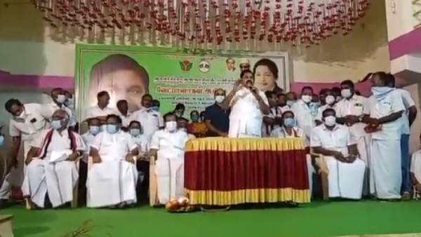  மக்களை ஏமாற்றினர்