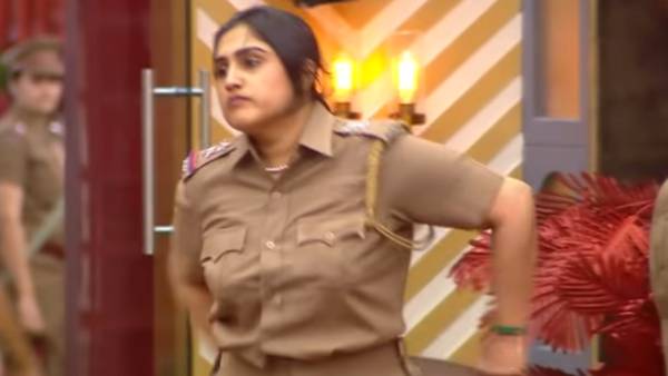 ஜூலியை டார்கெட் செய்யும் வனிதா 