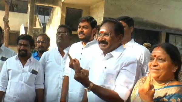  வாக்கு இயந்திரம்