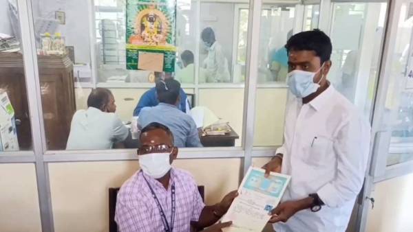 10 ஆண்டுகள் 
