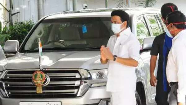 அமைச்சர்கள் சிலரும் பிஸி அமைச்சர்கள் சிலரும் பிஸி