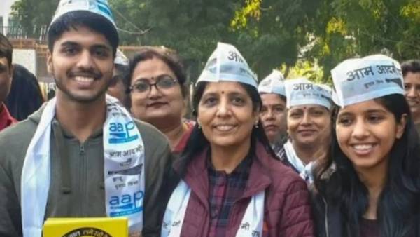 அரவிந்த் கெஜ்ரிவால் 