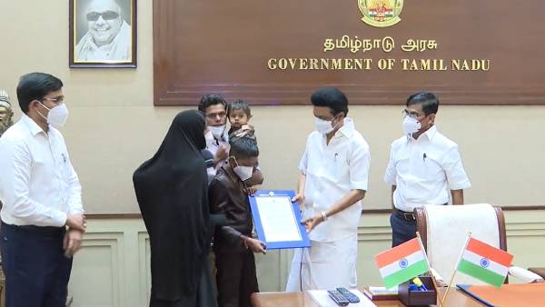 கலைஞர் கருணாநிதி நகரில் வீடு கலைஞர் கருணாநிதி நகரில் வீடு