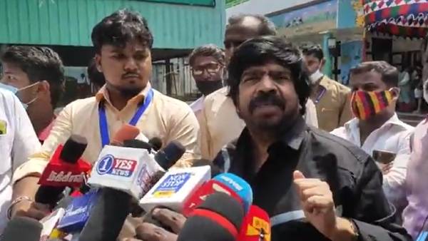 ஜனநாயகம் எங்கே 