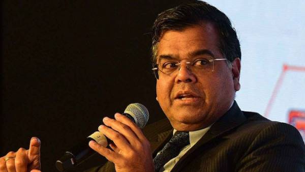 தமிழக அதிகாரி டி.வி.சோமநாதன் 