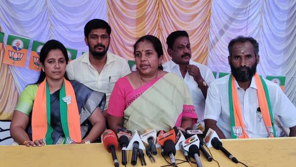  பணம் கொடுக்கும் திமுக