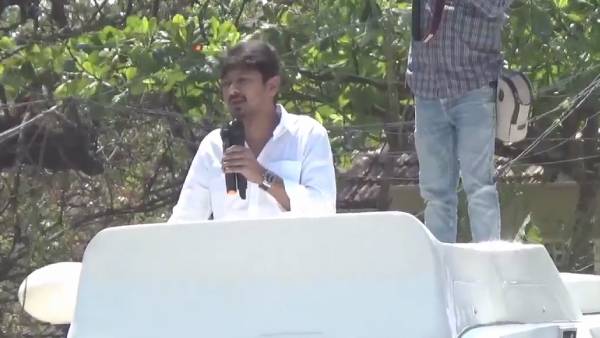  உதயநிதி ஸ்டாலின் 