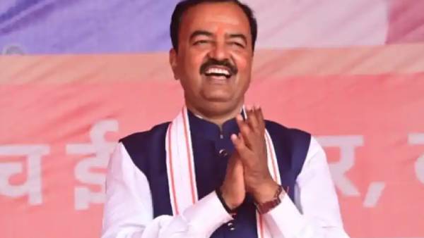 பேப்பர் பாயாக பணி பேப்பர் பாயாக பணி