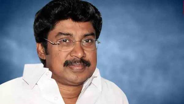 தமிழக முதல்வர் தமிழக முதல்வர்