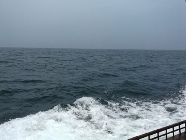 கடல் சீற்றம் கடல் சீற்றம்