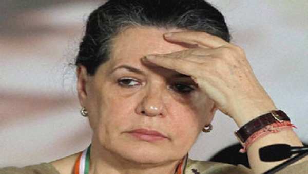  டெல்லியில் மூவ் 