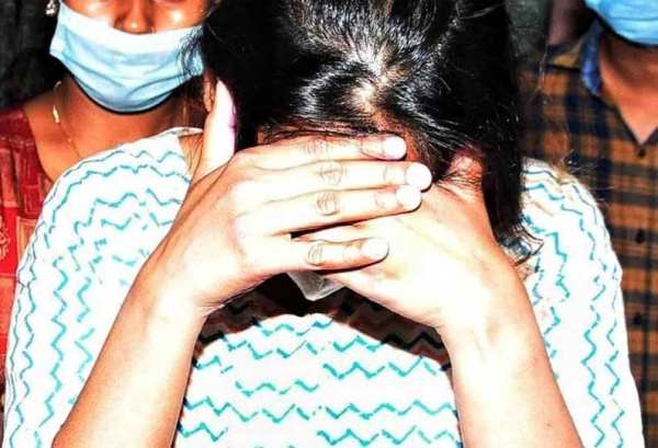 பர்ஸ்கள்