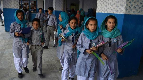 12 வயது வரை அனுமதி 12 வயது வரை அனுமதி