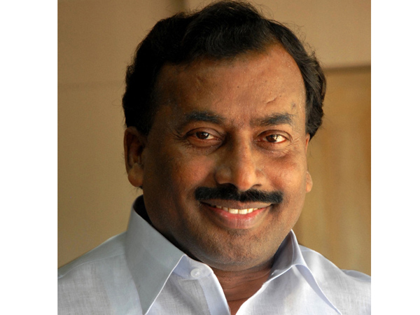  சீனியர் தலைவர்