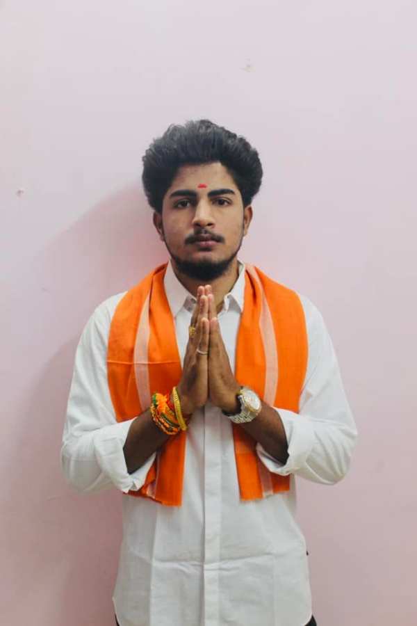  யார் இந்த அம்பரீஷ்? 