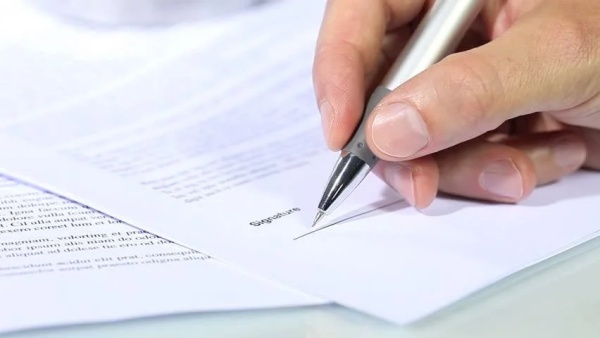 கவனமும் விழிப்புணர்வும் அவசியம்