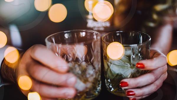 ரூ 10 லட்சம் வசூல் ரூ 10 லட்சம் வசூல்