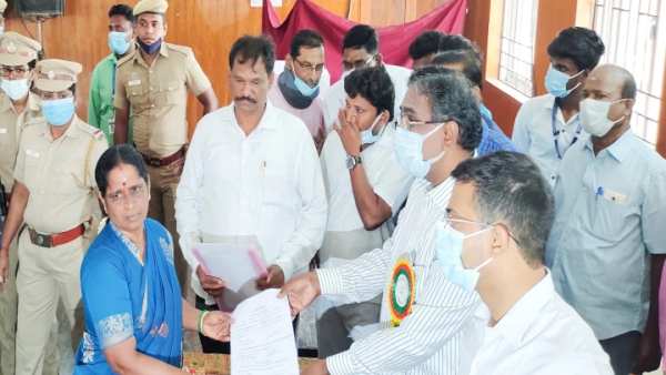 கடலூர் வந்தனர் கடலூர் வந்தனர்