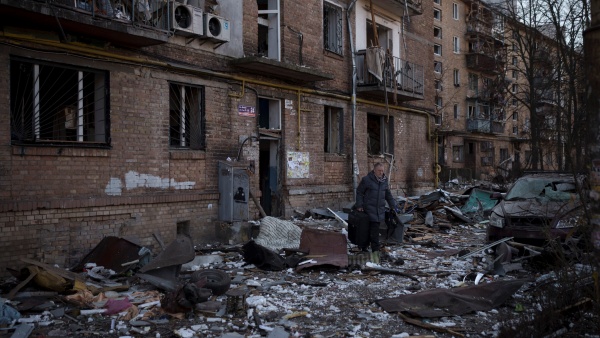 சாட்டிலைட் படங்கள்