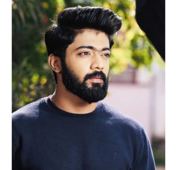 செழியன் கதாபாத்திரம்