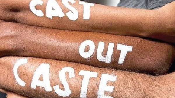 11 பேர் மீது வழக்கு