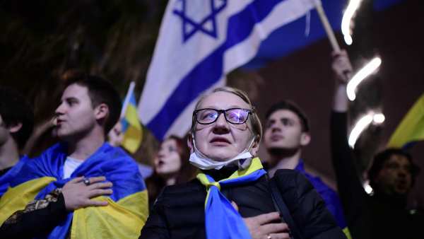 இரண்டு தரப்புக்கும் நெருக்கம் 