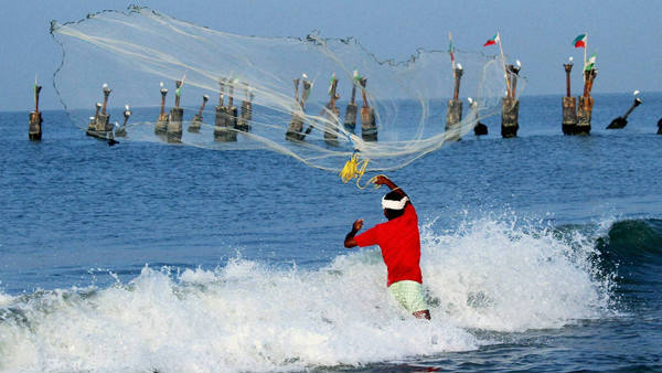 மீனவர்களுக்கு எச்சரிக்கை மீனவர்களுக்கு எச்சரிக்கை